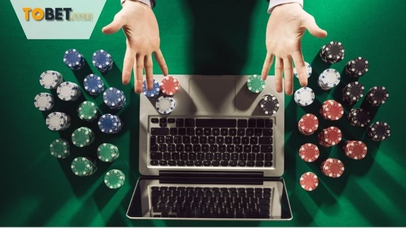 Full House Poker Là Gì? Giải Thích Chi Tiết Về Bộ Bài Mạnh Này 2 full-house-poker-la-gi-1
